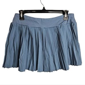 DGD Women's Blue Pleated Skort Tennis Golf Skort Skirt Shorts NWT Size Medium